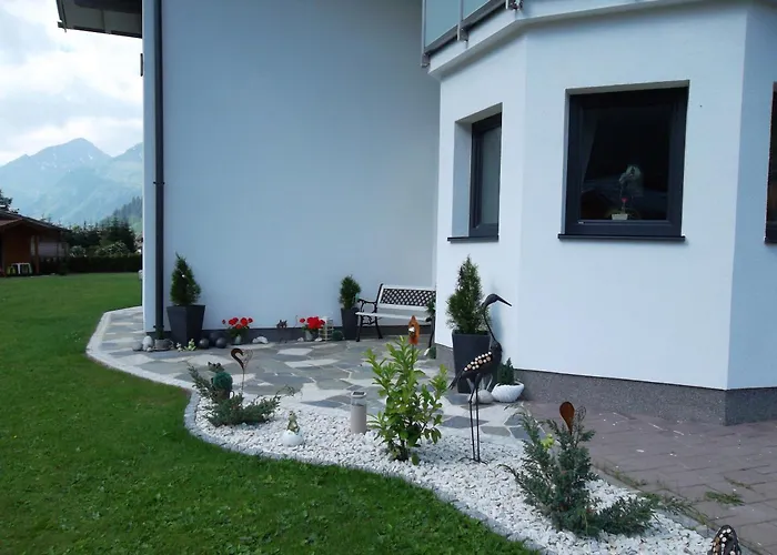 普兰特诺尔公寓